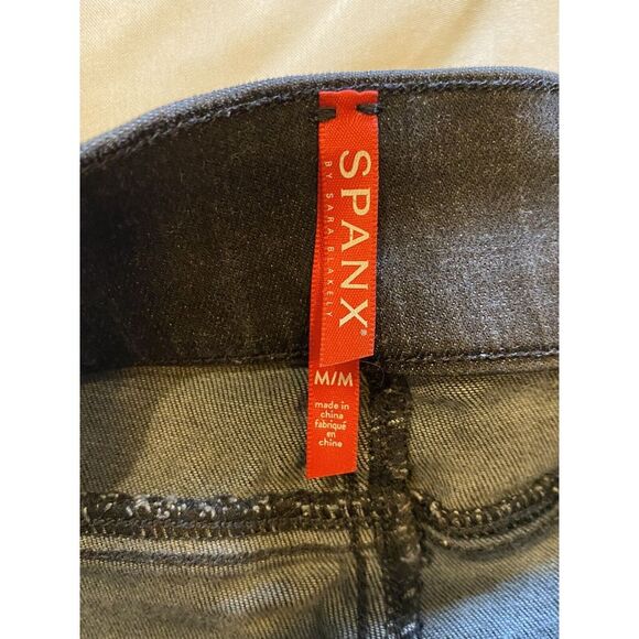 SPANX Ankle Skinny Distressed/Torn, Black Jeans Jeggings-Med - Picture 3 of 9